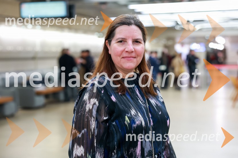  Teja Pelko, novinarka, Svet242. finalni večer Mednarodnega klavirskega tekmovanja, zaključek 6. zimskega festivala