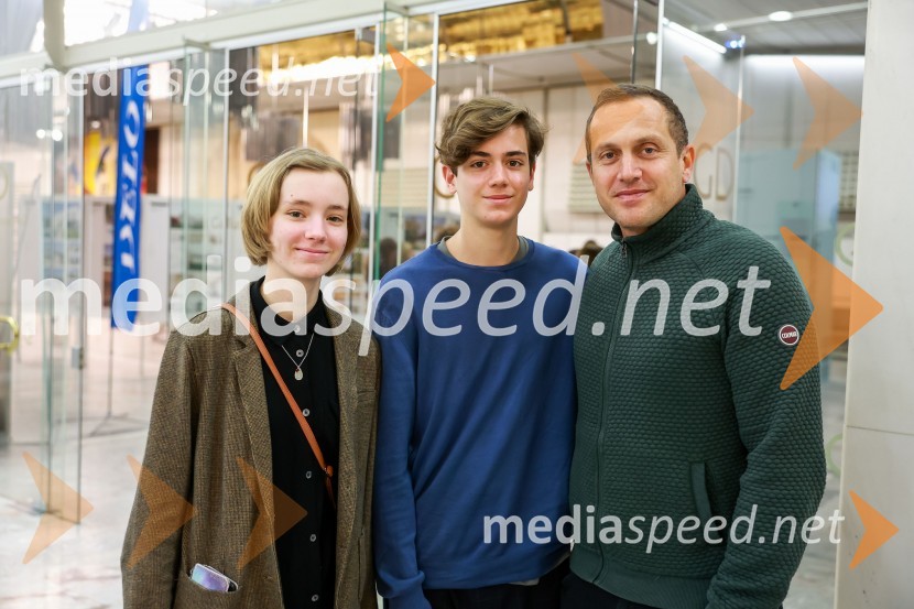  ... ;  Jalen Košir;  Jure Košir, nekdanji smučar2. finalni večer Mednarodnega klavirskega tekmovanja, zaključek 6. zimskega festivala