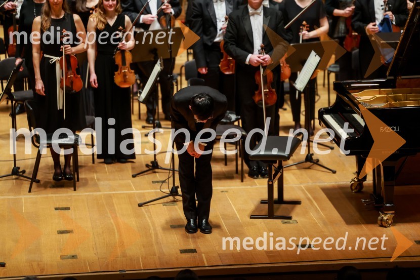  Kai-Min Chang, pianist2. finalni večer Mednarodnega klavirskega tekmovanja, zaključek 6. zimskega festivala