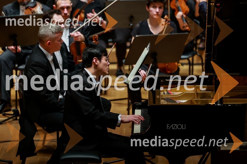  Kai-Min Chang, pianist2. finalni večer Mednarodnega klavirskega tekmovanja, zaključek 6. zimskega festivala