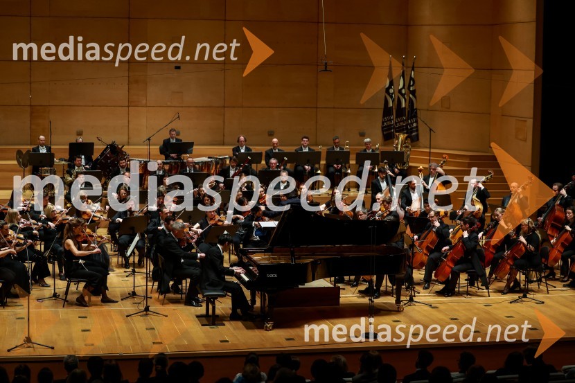  Kai-Min Chang, pianist2. finalni večer Mednarodnega klavirskega tekmovanja, zaključek 6. zimskega festivala