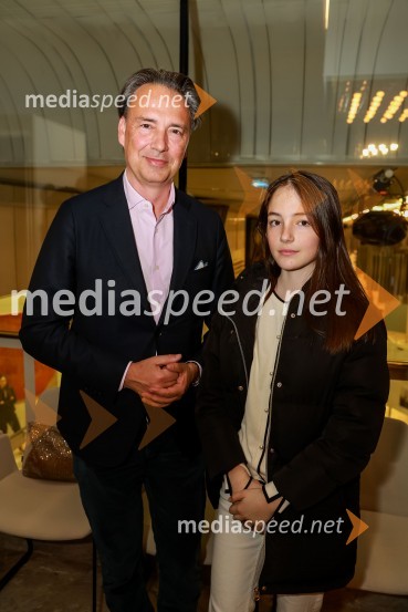  Tomislav Čizmić, direktor uprave, Mercator d. d.;  Ava Čizmić2. finalni večer Mednarodnega klavirskega tekmovanja, zaključek 6. zimskega festivala