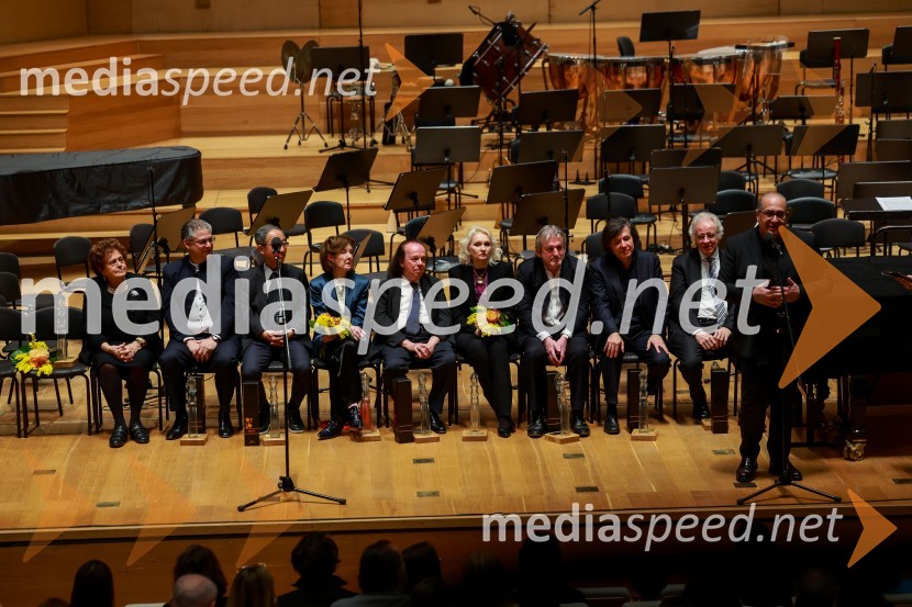  Dubravka  Tomšič Srebotnjak, pianistka;  Leonel Morales, pianist, strokovna žirija Mednarodno klavirsko tekmovanje;  Ick-Choo Moon, pianist, strokovna žirija Mednarodno klavirsko tekmovanje;  Anne-Marie McDermott , pianistka, strokovna žirija Mednarodno klavirsko tekmovanje;  Cyprien Katsaris, pianist, strokovna žirija Mednarodno klavirsko tekmovanje;  Violetta Egorova, pianistka, strokovna žirija Mednarodno klavirsko tekmovanje;  Robert Benz, pianist, strokovna žirija Mednarodno klavirsko tekmovanje;  Ricardo Castro, pianist, strokovna žirija Mednarodno klavirsko tekmovanje;  Barry Douglas, pianist, strokovna žirija Mednarodno klavirsko tekmovanje;  Epifanio Comis, pianist, umetniški vodja tekmovanja Mednarodno klavirsko tekmovanje2. finalni večer Mednarodnega klavirskega tekmovanja, zaključek 6. zimskega festivala