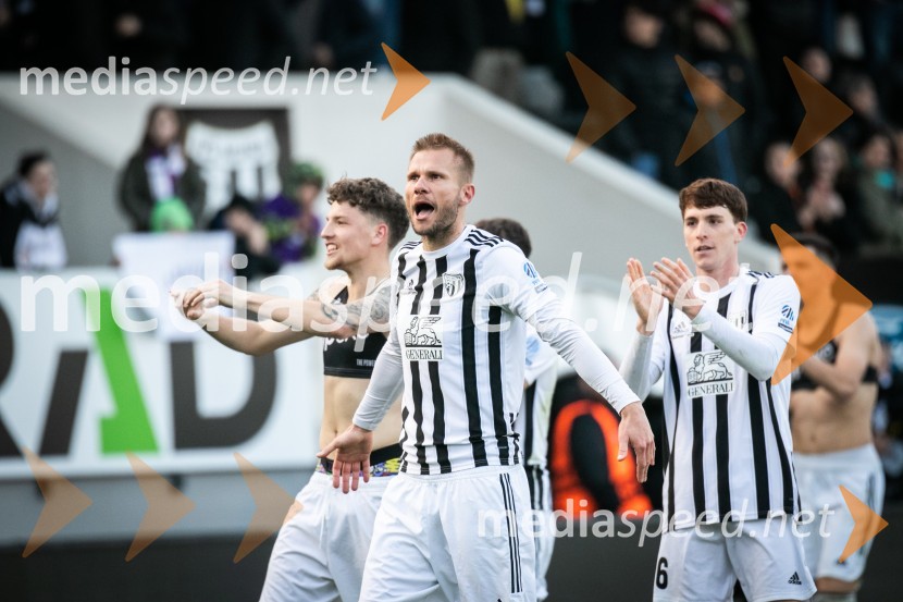  Gregor Balažic, BeachRex;  Filippo Tripi, nogometaš, NK MuraNŠ Mura v 25. krogu Prve lige Telemach končala zmagovalni niz NK Maribor