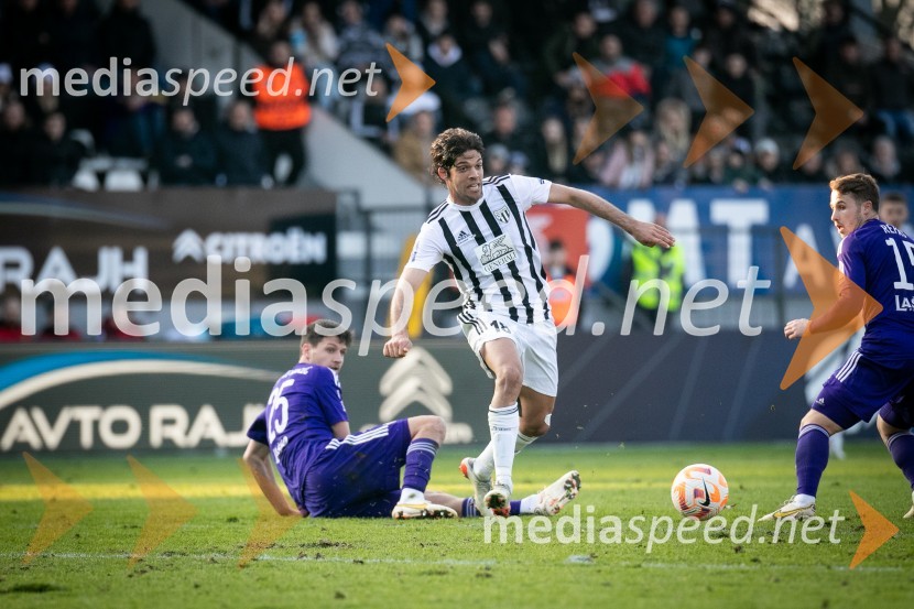  Sven Karić, nogometaš, NK Maribor;  Lazar Zličić, nogometaš, NŠ MuraNŠ Mura v 25. krogu Prve lige Telemach končala zmagovalni niz NK Maribor