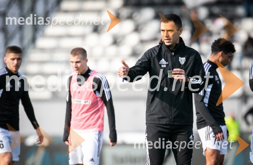  Dejan Grabić, trener, NŠ MuraNŠ Mura v 25. krogu Prve lige Telemach končala zmagovalni niz NK Maribor