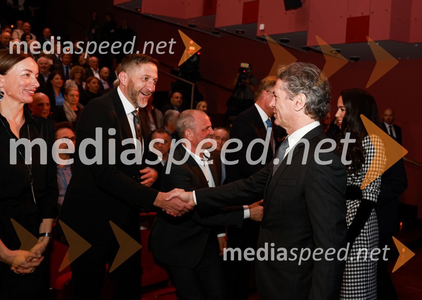  Klemen Boštjančič, minister za finance; dr. Robert Golob, predsednik vlade RS55. podelitev Nagrad GZS za izjemne gospodarske in podjetniške dosežke