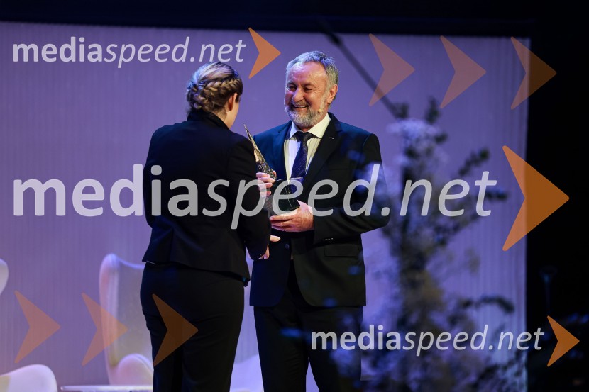  ... ;  Radko Luzar, L-Tek Elektronika55. podelitev Nagrad GZS za izjemne gospodarske in podjetniške dosežke