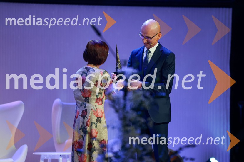  ... ; dr. Andrej Lešnjak, direktor, Q Techa d.o.o.55. podelitev Nagrad GZS za izjemne gospodarske in podjetniške dosežke