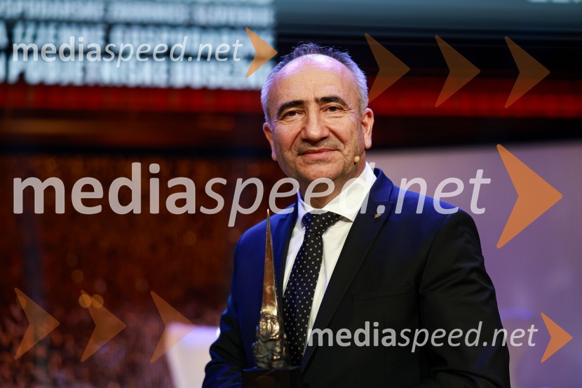  Ivan Cajzek, direktor družbe GIC gradnje55. podelitev Nagrad GZS za izjemne gospodarske in podjetniške dosežke