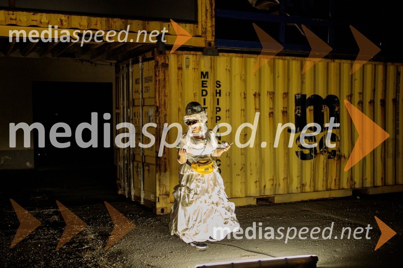  Lina Akif, igralkaSpolna vzgoja II: IGRE, premiera, Nova Pošta, SMG Ljubljana