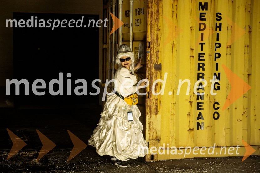  Lina Akif, igralkaSpolna vzgoja II: IGRE, premiera, Nova Pošta, SMG Ljubljana