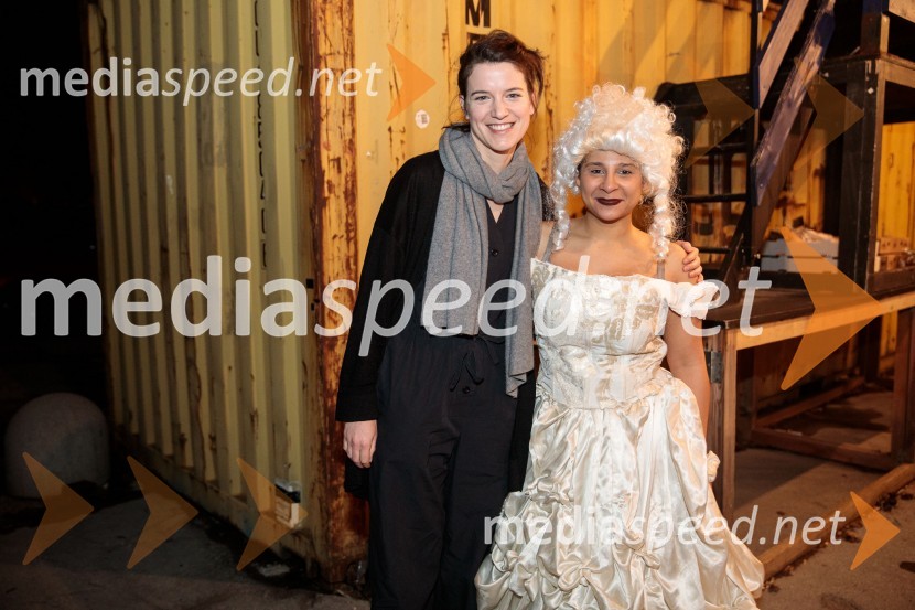  Tjaša Črnigoj, režiserka;  Lina Akif, igralkaSpolna vzgoja II: IGRE, premiera, Nova Pošta, SMG Ljubljana