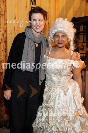  Tjaša Črnigoj, režiserka;  Lina Akif, igralkaSpolna vzgoja II: IGRE, premiera, Nova Pošta, SMG Ljubljana