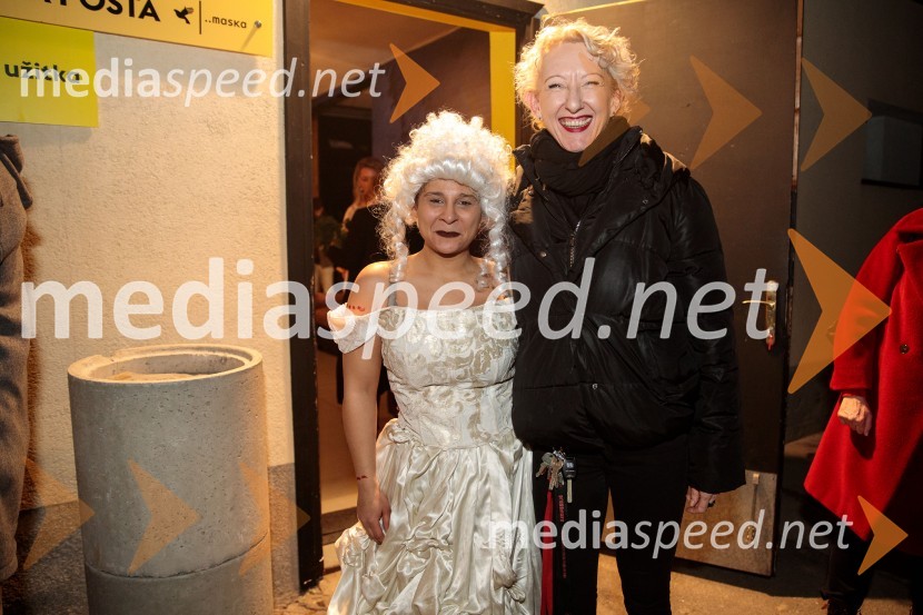  Lina Akif, igralka;  Nathalie Horvat, oblikovalka maskeSpolna vzgoja II: IGRE, premiera, Nova Pošta, SMG Ljubljana
