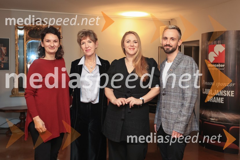  Ema Peruš, vodja abonmajev SNG Drama Ljubljana;  Vesna Jurca Tadel, ravnateljice SNG Drama Ljubljana;  Barbara Svetek, vodja službe za marketing SNG Drama Ljubljana;  Jernej Pristov, vodja službe za odnose z javnostmi SNG Drama LjubljanaGospa Dalloway, premiera, SNG Drama Ljubljana