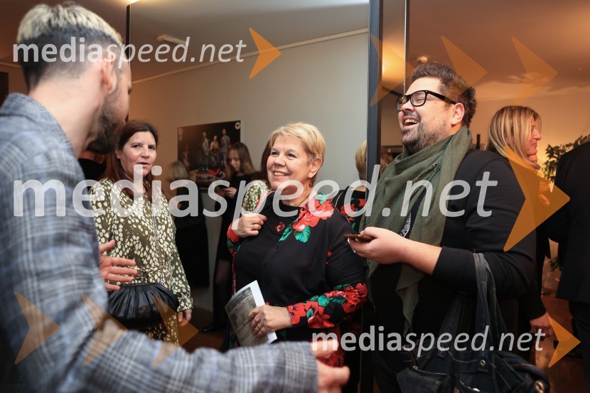  Jernej Pristov, vodja službe za odnose z javnostmi SNG Drama Ljubljana;  Teja Pelko, novinarka, Svet24;  Irena  Butoln, germanistka;  Nejc Simšič, novinarGospa Dalloway, premiera, SNG Drama Ljubljana