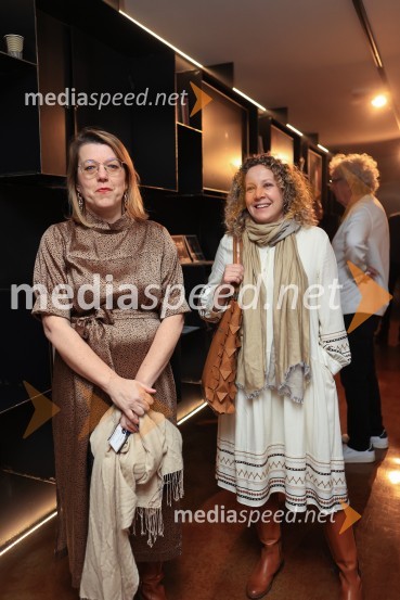 dr. Kaja Širok, direktorica, Muzej novejše zgodovine Slovenije;  ... Gospa Dalloway, premiera, SNG Drama Ljubljana