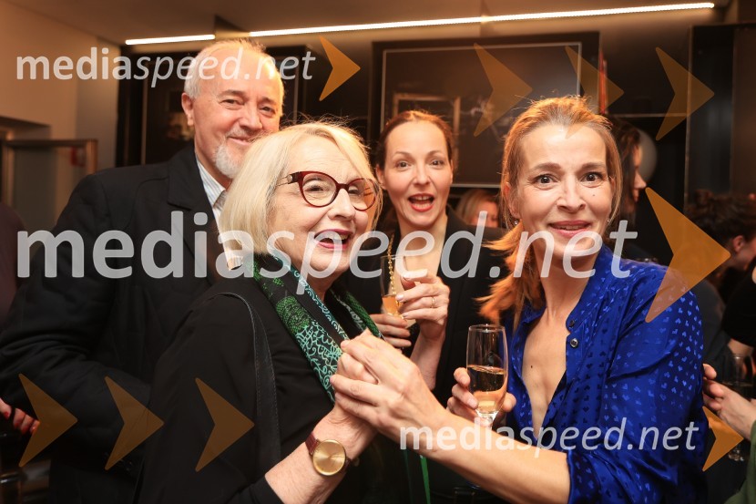  ... ;  ... ;  Iva Babić, igralka;  Maša Derganc, igralkaGospa Dalloway, premiera, SNG Drama Ljubljana