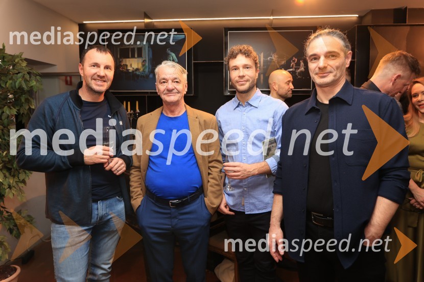  Jernej Dirnbek - Dimek, skupina MI2;  Vojko Zidar, igralec;  Peter Petkovšek, režiser;  Gorazd  Logar, igralecGospa Dalloway, premiera, SNG Drama Ljubljana