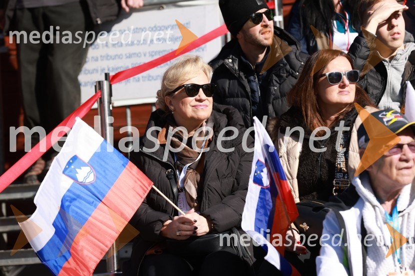  Sabrina Pečelin, vodja odnosov z javnostmi pri Porsche Slovenija d.o.o.62. Pokal Vitranc, sobota