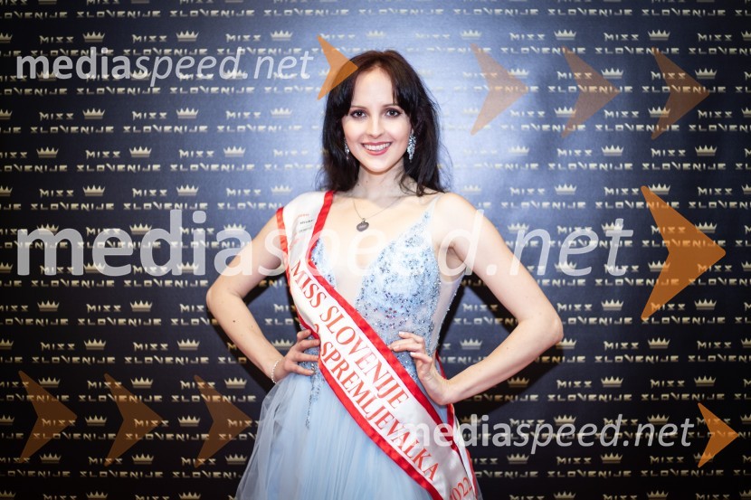  Talita Sofija Komelj, sopranistka, 2. spremljevalka Miss Slovenije 2022Miss Slovenije 2023, polfinalni izbor