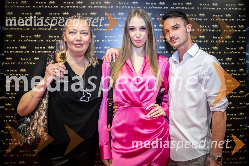  ... ;  Ava Domina, finalistka, Miss Slovenije 2023;  Julijan KocbekMiss Slovenije 2023, polfinalni izbor