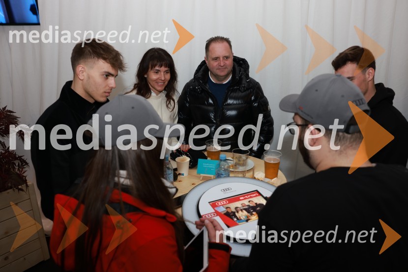  Tim Marovt;  Metka Marovt, lastnica, namestnica direktorija, Marovt d.o.o.;  Tomaž Marovt, lastnik, direktor, Marovt d.o.o.62. Pokal Vitranc, sobota