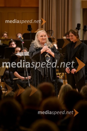  Elda Viler, pevkaElda Viler z orkestrom Ave in gosti, koncert ob 60. letnici delovanja