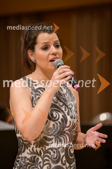  Iva Stanič, pevkaElda Viler z orkestrom Ave in gosti, koncert ob 60. letnici delovanja