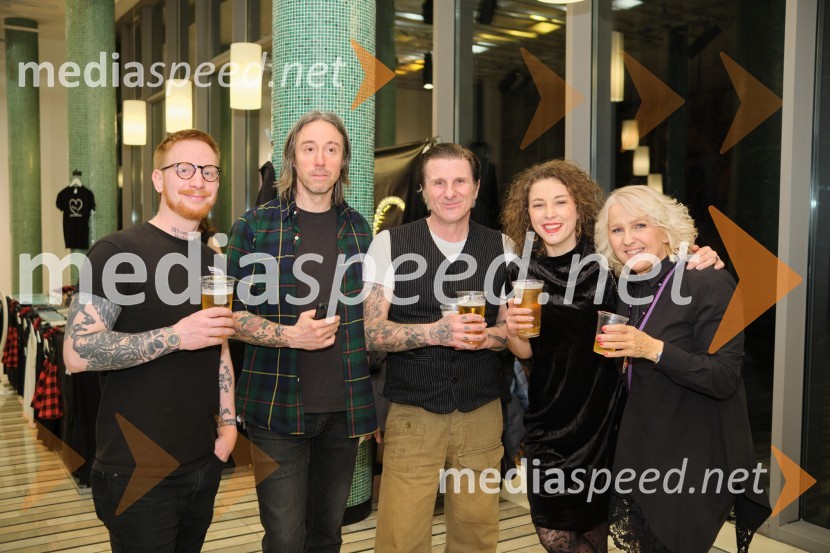  ... ;  ... ;  ... ;  ... ;  Alenka Godec, pevkaHamo & Tribute 2 Love, koncert ob izidu albuma 22