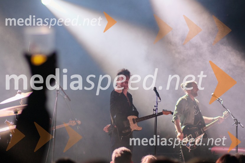  Peter Dekleva, glasbenik, Hamo & Tribute 2 Love;  Matevž Šalehar - Hamo, glasbenikHamo & Tribute 2 Love, koncert ob izidu albuma 22