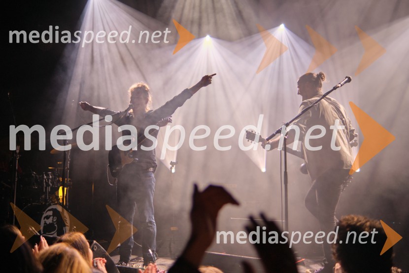  Peter Dekleva, glasbenik, Hamo & Tribute 2 Love;  Matevž Šalehar - Hamo, glasbenikHamo & Tribute 2 Love, koncert ob izidu albuma 22