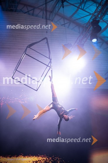  Tamia Šeme, cirkuška umetnicaPodelitev pokalov sobotnega veleslaloma in javni žreb, 62. Pokal Vitranc