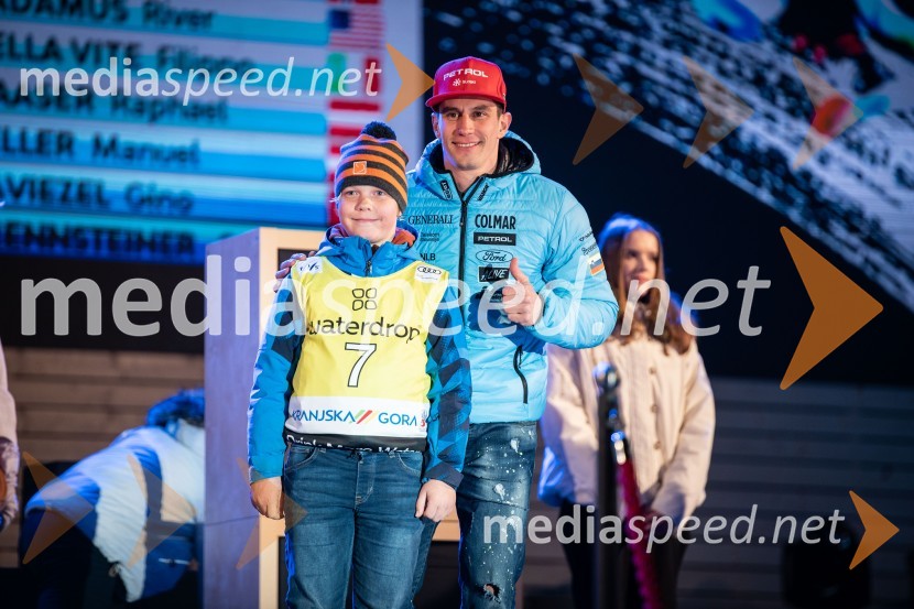  ... ;  Žan Kranjec, smučarPodelitev pokalov sobotnega veleslaloma in javni žreb, 62. Pokal Vitranc