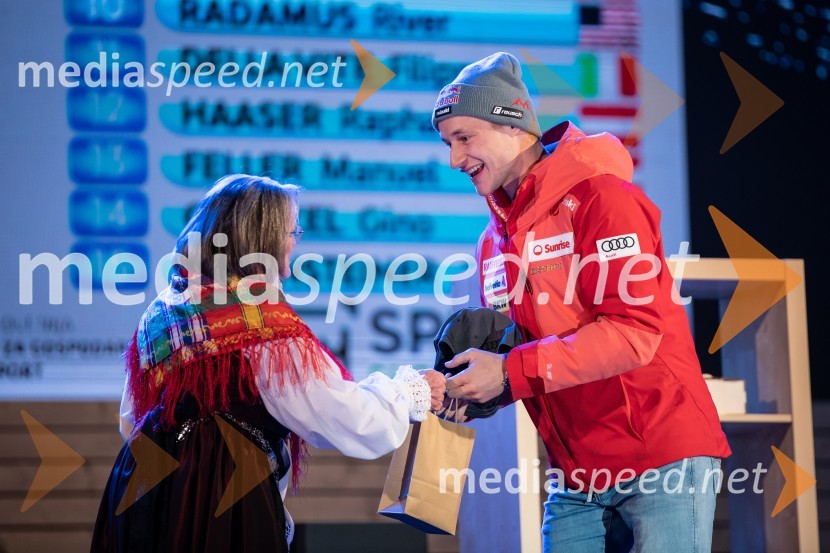  ... ;  Marco Odermatt, smučar (Švica)Podelitev pokalov sobotnega veleslaloma in javni žreb, 62. Pokal Vitranc