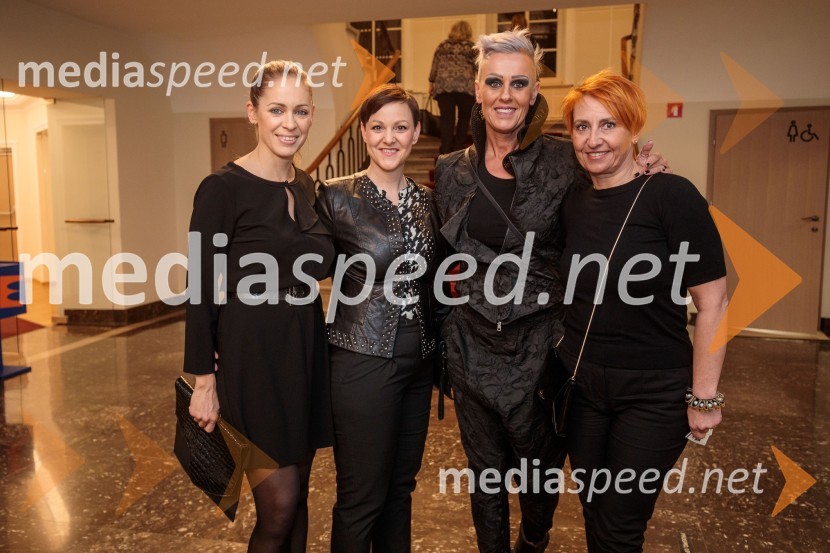  Snežana Delakorda, direktorica, Prima komunikacije;  ... ; mag. Mateja Slamnik Kos, vodja korporativnega komuniciranja, Loterija Slovenije;  Nena Horvat, vodja marketinga City Center Celje31. Dnevi Komedije v Celju, zaključek festivala s Tadejem Tošem