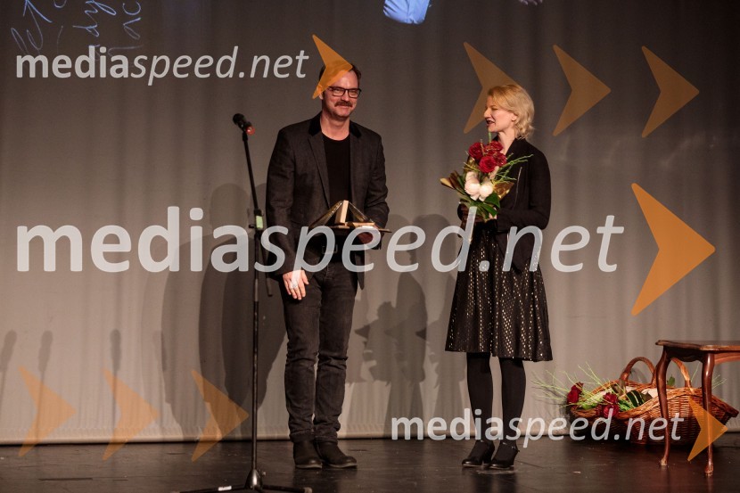  Jurij  Zrnec, igralec;  Alenka Kraigher, igralka31. Dnevi Komedije v Celju, zaključek festivala s Tadejem Tošem