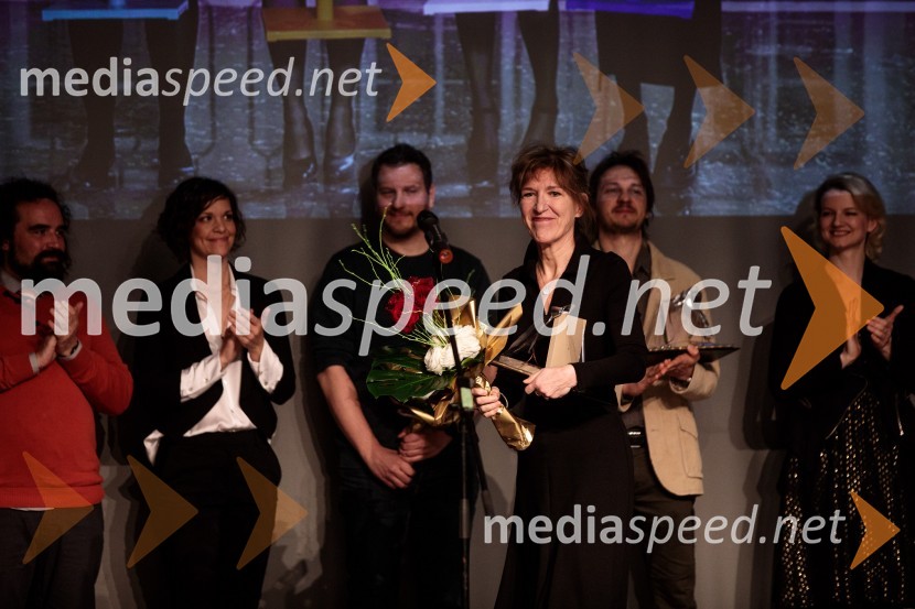  Vesna Jurca Tadel, ravnateljice SNG Drama Ljubljana31. Dnevi Komedije v Celju, zaključek festivala s Tadejem Tošem