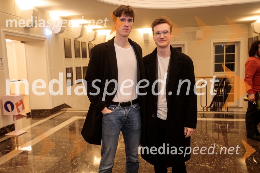  Urban Kuntarič, igralec;  Žan Brelih Hatunić, igralec31. Dnevi Komedije v Celju, zaključek festivala s Tadejem Tošem