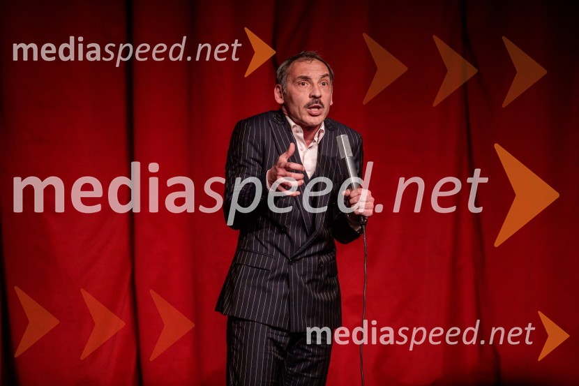  Tadej Toš, igralec, komik in TV voditelj31. Dnevi Komedije v Celju, zaključek festivala s Tadejem Tošem