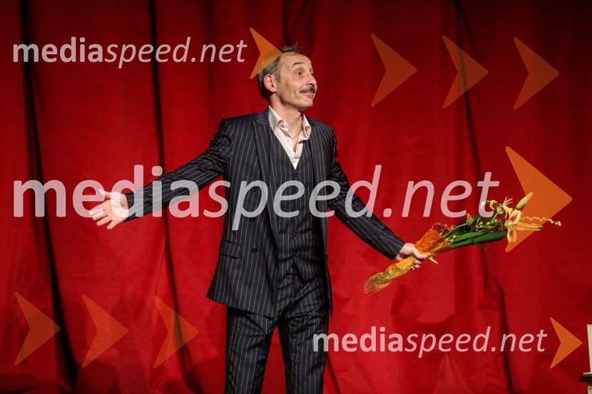  Tadej Toš, igralec, komik in TV voditelj31. Dnevi Komedije v Celju, zaključek festivala s Tadejem Tošem