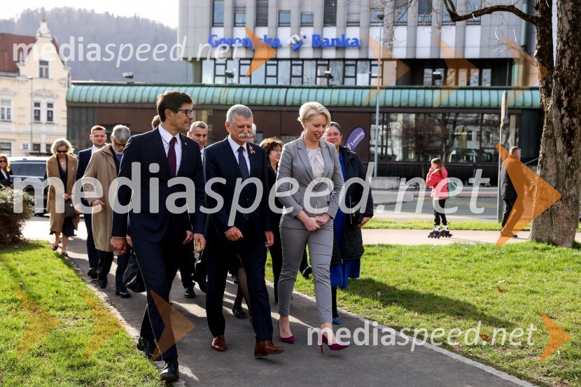  Matjaž Rakovec, župan Mestne občine Kranj;  László Kövér, predsednik Državnega zbora Madžarske; mag. Urška Klakočar Zupančič, predsednica Državnega zbora RS, podpredsednica, Gibanje SvobodaOdkritje madžarskega kipa v parku La Ciotat v Kranju