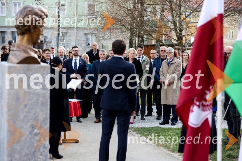  Matjaž Rakovec, župan Mestne občine KranjOdkritje madžarskega kipa v parku La Ciotat v Kranju