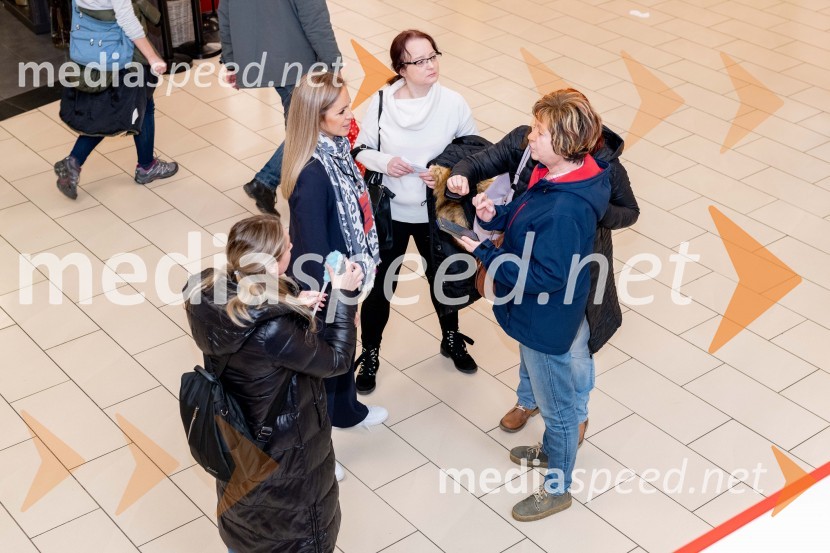  Maruša Šušy, novinarka;  Snežana Delakorda, direktorica, Prima komunikacije;  Nataša Leskovšek, novinarka;  Lili Pušnik, novinarkaCitycentrov 17. rojstni dan, novinarska konferenca