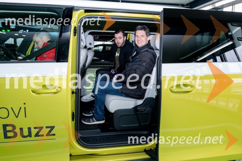  Simon Valant, novinar;  Andrej Krajnc, novinarCitycentrov 17. rojstni dan, novinarska konferenca