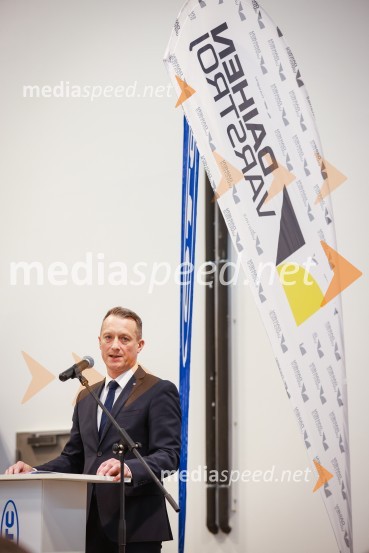  Matjaž Vnuk, predsednik uprave, Daihen VarstrojDaihen Varstroj, slavnostno odprtje nove proizvodne hale