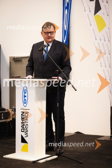 dr. Aleksander Jevšek, minister za razvoj in EU kohezijsko politikoDaihen Varstroj, slavnostno odprtje nove proizvodne hale