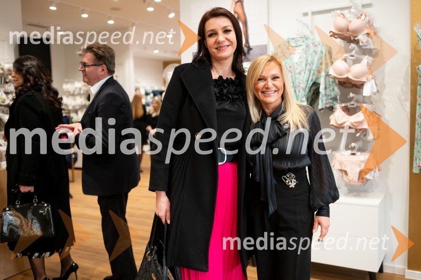  Tamara Busar, vodja projektov v marketingu, Lisca;  Nuša Derenda, pevkaOtvoritev nove Liscine prodajalne