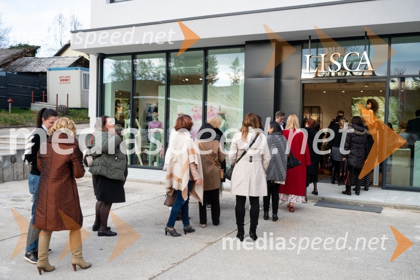 Otvoritev nove Liscine prodajalne